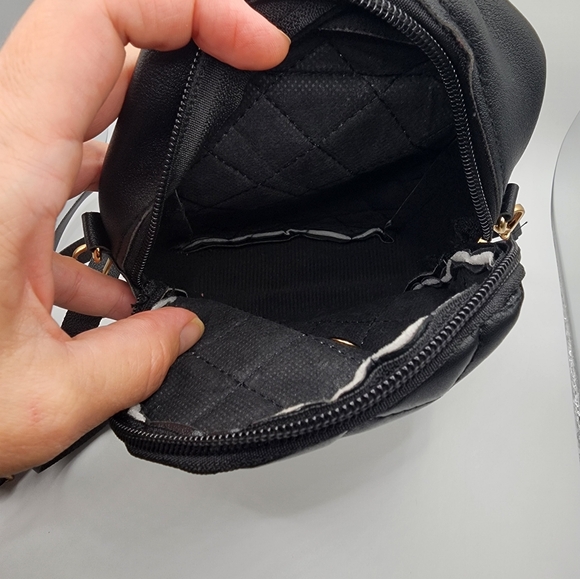 Mini Mickey Quilted Purse Adjustable Strap - Picture 7 of 9